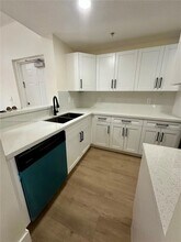 6630 NW 114th Ave in Doral, FL - Building Photo - Building Photo