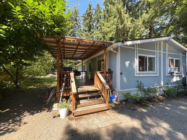 property at 16720 Wanda Ct SE