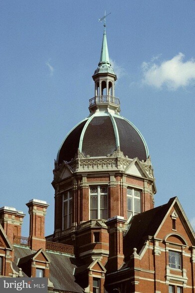 408 N Collington Ave in Baltimore, MD - Foto de edificio