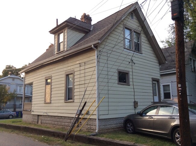 property at 2252 Neil Ave
