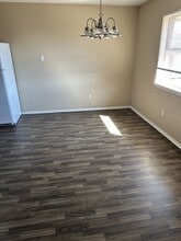 310 Sims Ridge Dr in Nolanville, TX - Foto de edificio - Building Photo
