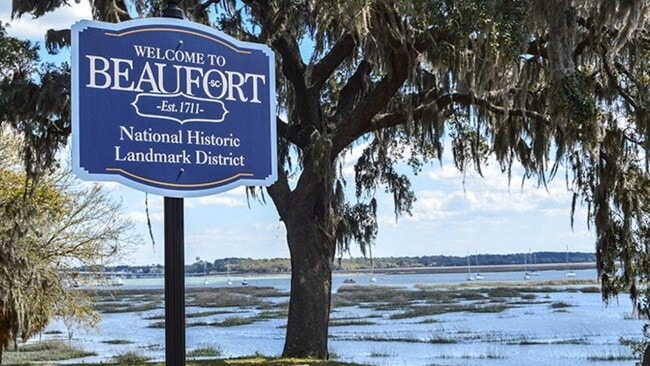 35 Mystic Cir in Beaufort, SC - Building Photo - Building Photo