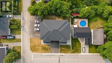 201 Teskey St in Mississippi Mills, ON - Building Photo - Building Photo