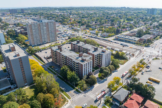 Parsienne I in Toronto, ON - Building Photo - Building Photo