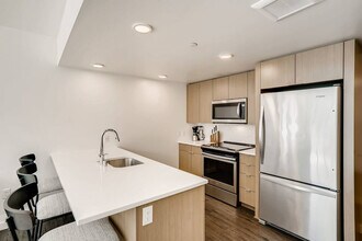 1001 Minor Ave in Seattle, WA - Building Photo - Building Photo