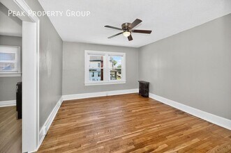 1772 Williams Ave in Cincinnati, OH - Building Photo - Building Photo
