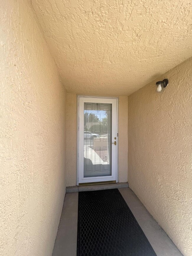 8413 Racheleigh Rd NE in Albuquerque, NM - Building Photo - Building Photo
