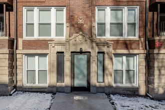 1710 W Lunt Ave in Chicago, IL - Building Photo - Building Photo