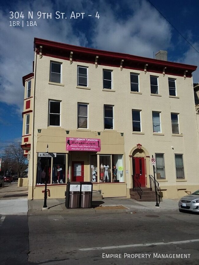 property at 304 N Ninth St