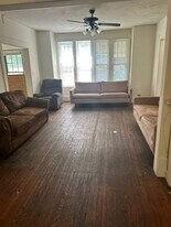 801 W Nevada St in Urbana, IL - Building Photo