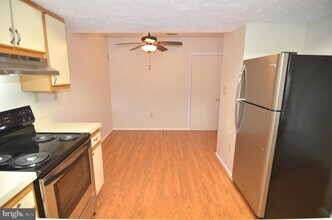 46358 Columbus Dr in Lexington Park, MD - Building Photo - Building Photo