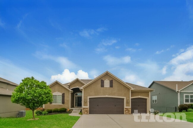 property at 6618 NW 104th Terrace