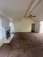 90 Rosewood Cir in Madera, CA - Building Photo - Building Photo