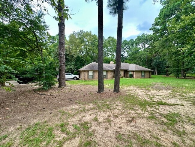 5582 Ramblewood Ln in Whitehouse, TX - Building Photo - Building Photo