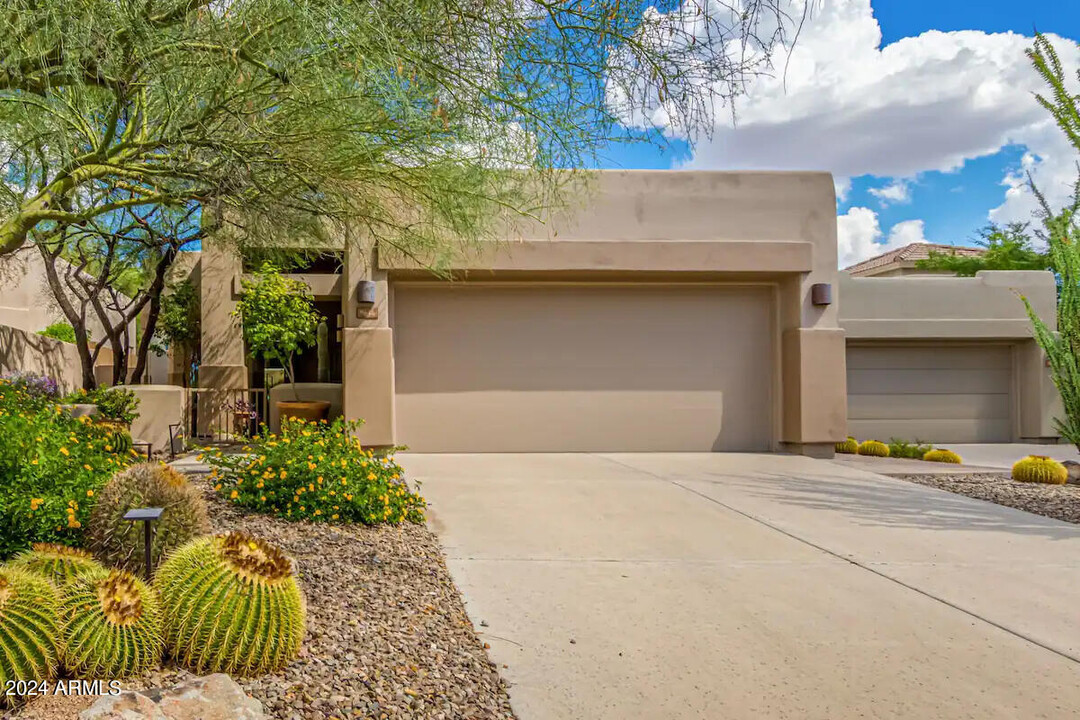 9646 E Sidewinder Trail in Scottsdale, AZ - Building Photo