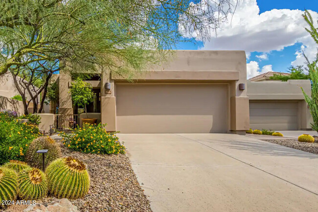 9646 E Sidewinder Trail