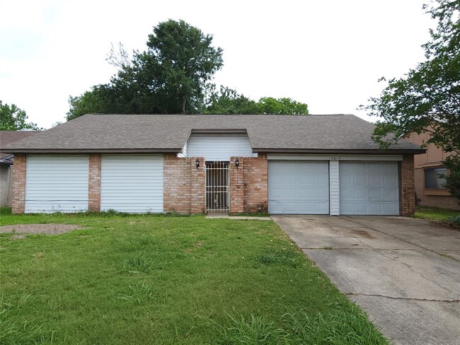 property at 15814 Thistledew Dr