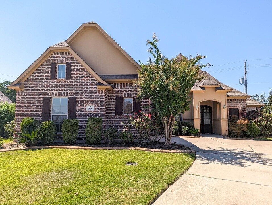 500 Antietam Dr in Bossier City, LA - Building Photo