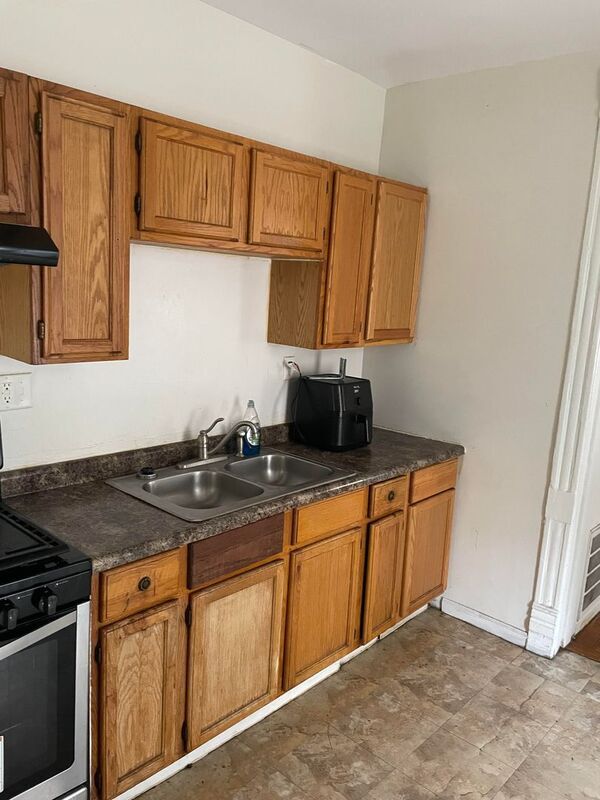 property at 1928 N Drake Ave