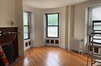 510 Beacon St, Unit 504-03 in Boston, MA - Building Photo - Building Photo