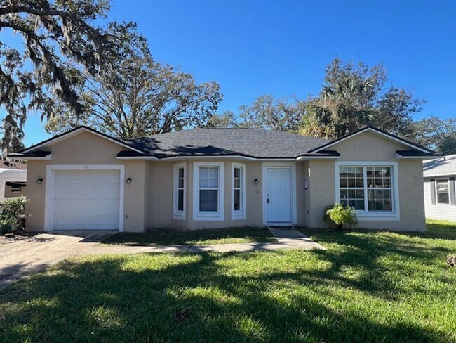 property at 816 Grove Ave