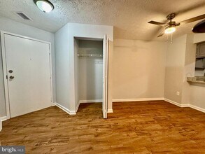 12201 St Peter Ct in Germantown, MD - Building Photo - Building Photo