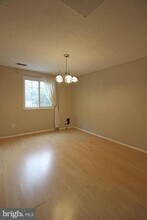 12111 Purple Sage Ct in Reston, VA - Building Photo - Building Photo