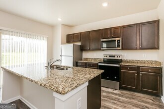 140 Amberjack Trl in Covington, GA - Building Photo - Building Photo