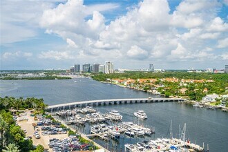 3 Grove Isle Dr in Coral Gables, FL - Building Photo - Building Photo