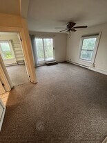 125 E Gorham St in Madison, WI - Building Photo