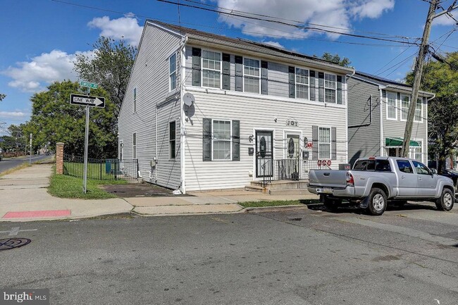 156 Sweets Ave