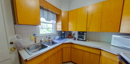 1106 Ratone St in Manhattan, KS - Building Photo - Building Photo