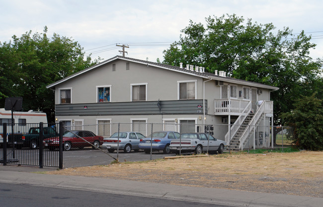 3729 Balsam St in Sacramento, CA - Building Photo - Building Photo