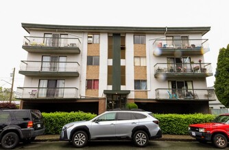 Chilliwack District Mainstreet Apartments in Chilliwack, BC - Building Photo - Building Photo