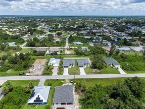 119 Sunset Rd in Rotonda West, FL - Building Photo - Building Photo