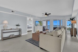 991 N Barfield Dr in Marco Island, FL - Building Photo - Building Photo