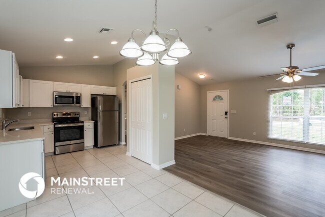 2298 Margaret Ln in North Port, FL - Building Photo - Building Photo