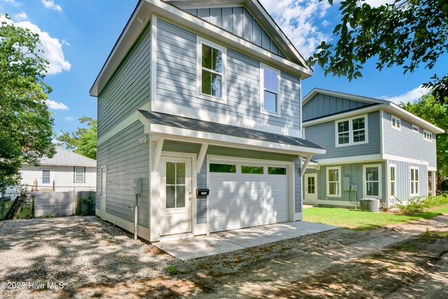 property at 313 Queen St