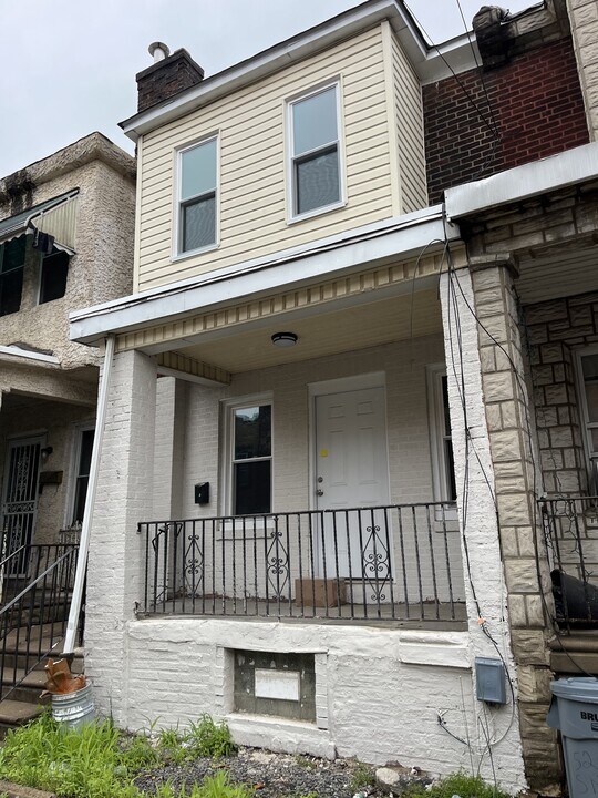 1522 S Napa St in Philadelphia, PA - Building Photo