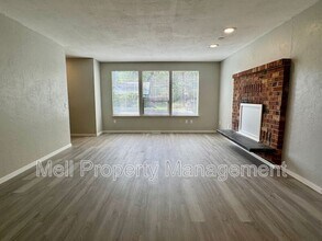 526 Holly Ln in Shelton, WA - Building Photo - Building Photo