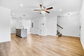 949 Oak Ln in Clarksville, TN - Building Photo - Building Photo