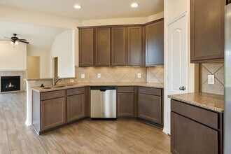 5222 Windy Plantation Dr in Pattison, TX - Building Photo - Building Photo
