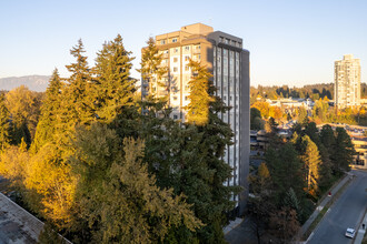 Erickson Tower in Burnaby, BC - Building Photo - Building Photo