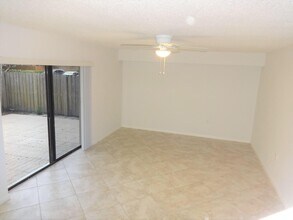 2802 28th Ct in Jupiter, FL - Building Photo - Building Photo