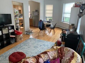 83 Highland St, Unit 2 in Boston, MA - Building Photo - Building Photo