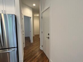 2217 W Chicago Ave in Chicago, IL - Building Photo - Building Photo