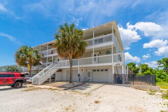 6209 Don Carlos Dr in Pensacola, FL - Foto de edificio - Building Photo