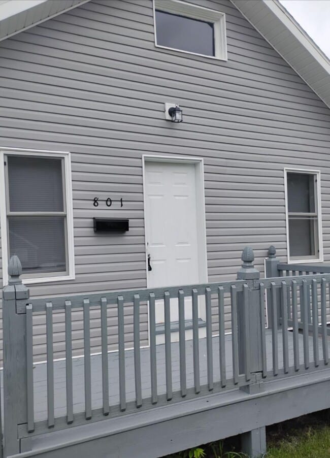 property at 801 Sancome Ave