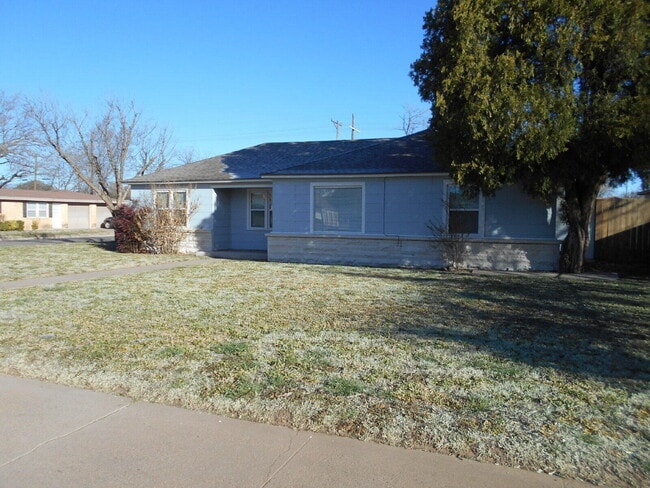 4120 33rd St in Lubbock, TX - Building Photo - Building Photo
