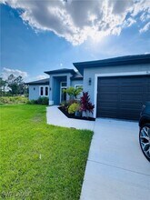52 Unice Ave S in Lehigh Acres, FL - Building Photo - Building Photo